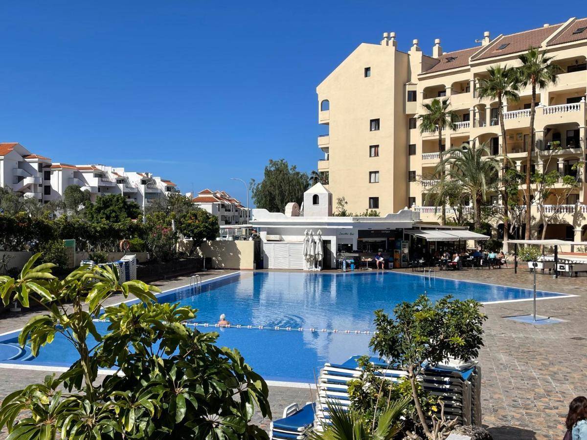 Castle Harbour Los Cristianos Beautiful Studio With Pool View Daire Dış mekan fotoğraf