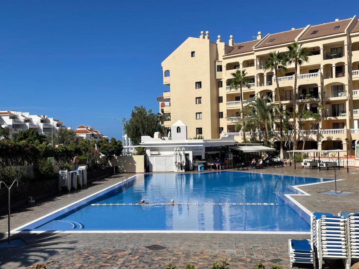 Castle Harbour Los Cristianos Beautiful Studio With Pool View Daire Dış mekan fotoğraf